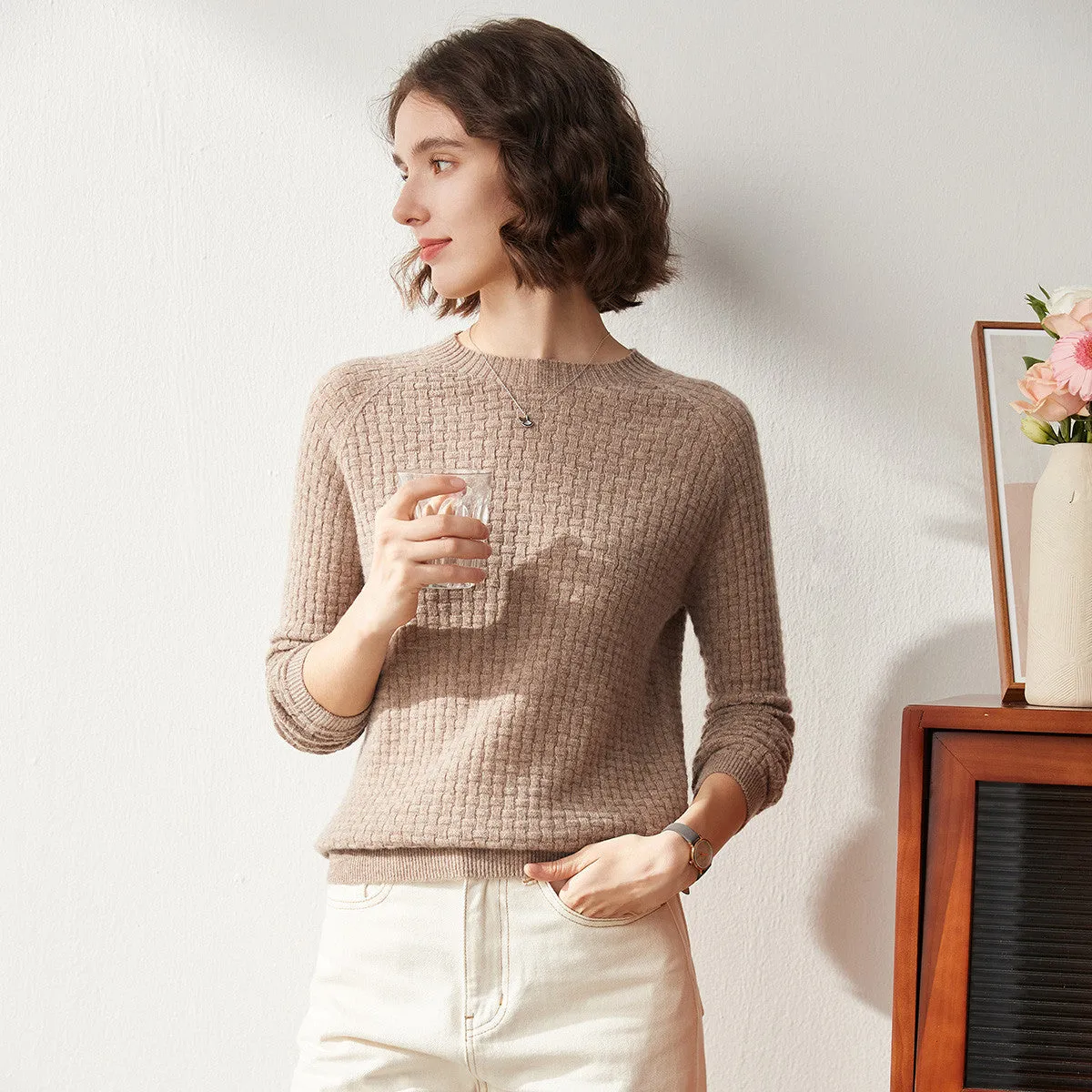 100% Cashmere Round Neck Ribbed Knit Sweater