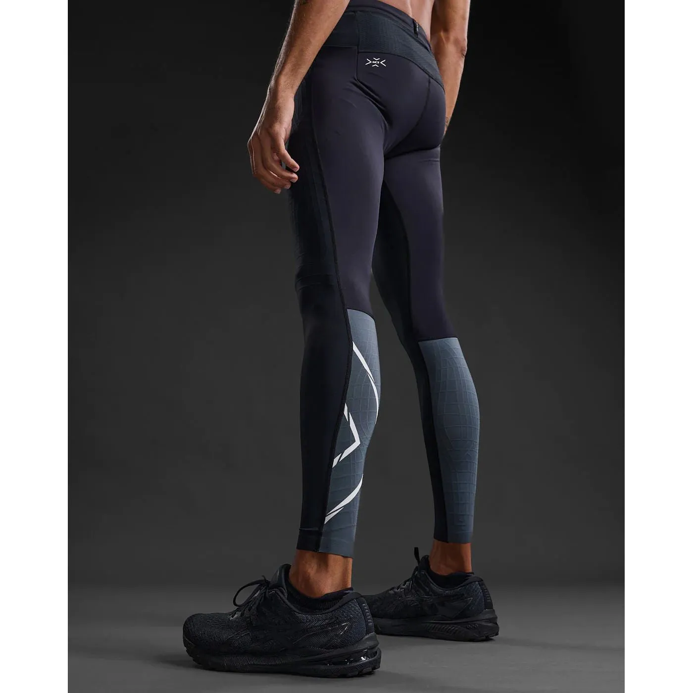 2XU Light Speed React Compression Tights 調溫壓力褲