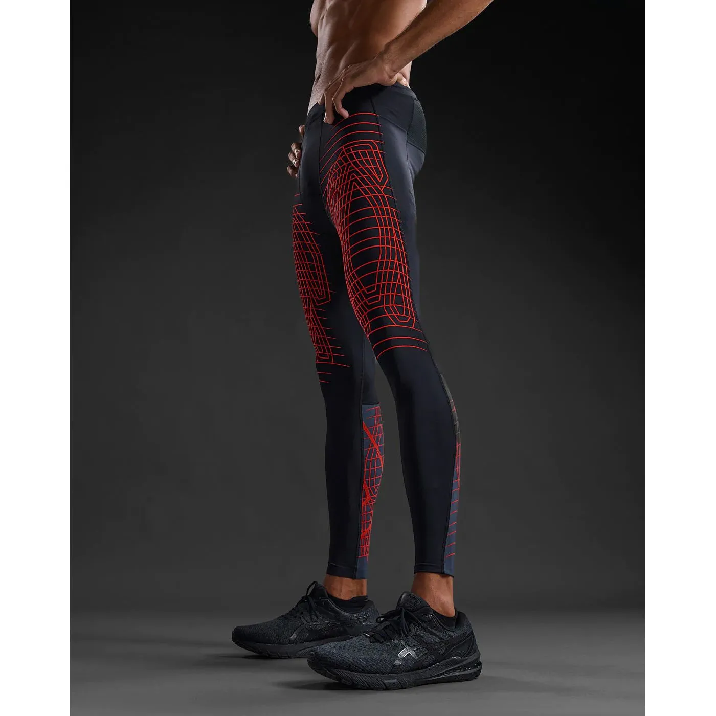 2XU Light Speed React Compression Tights 調溫壓力褲