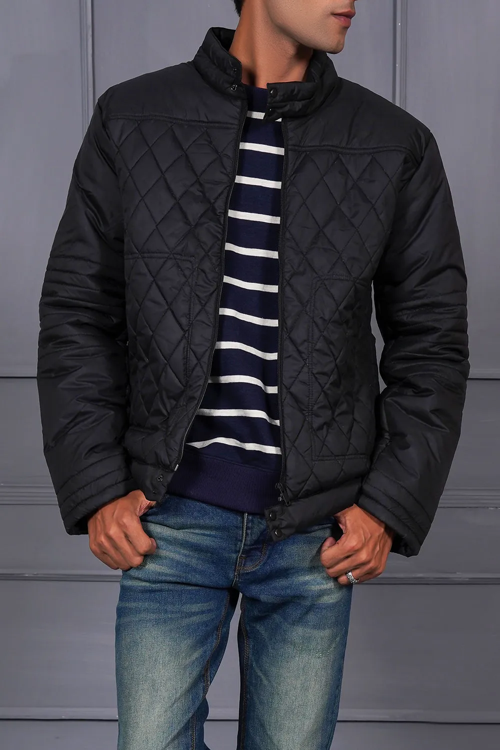 Black Quilted Men Puffer Jackets