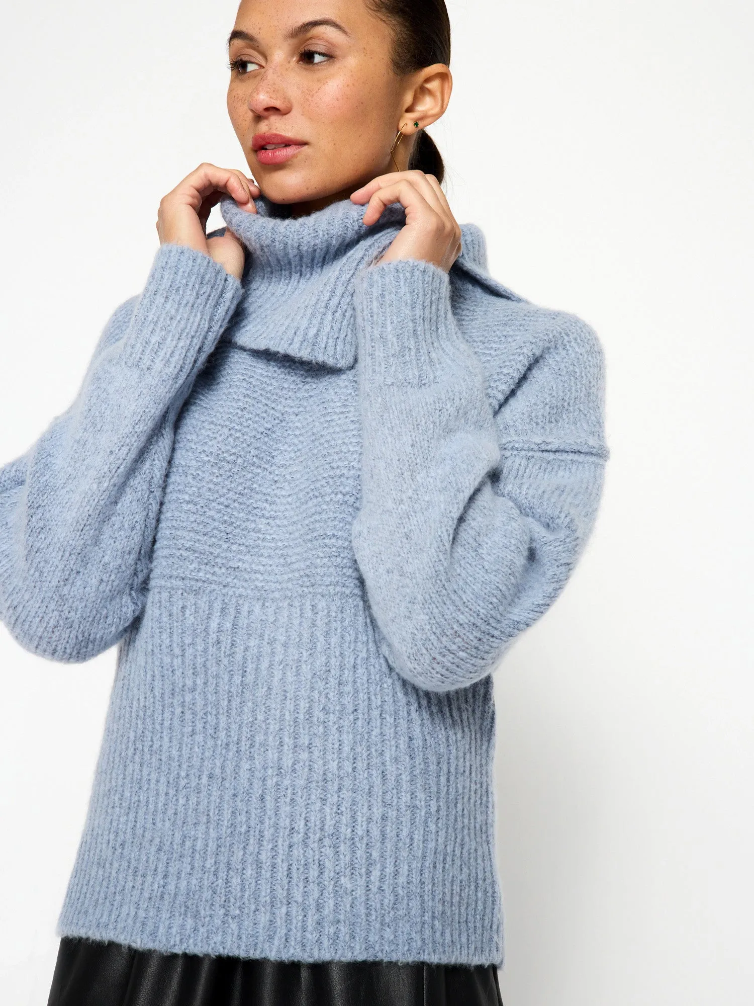 Brochu Walker - Elian Pullover in Lucia Blue Melange