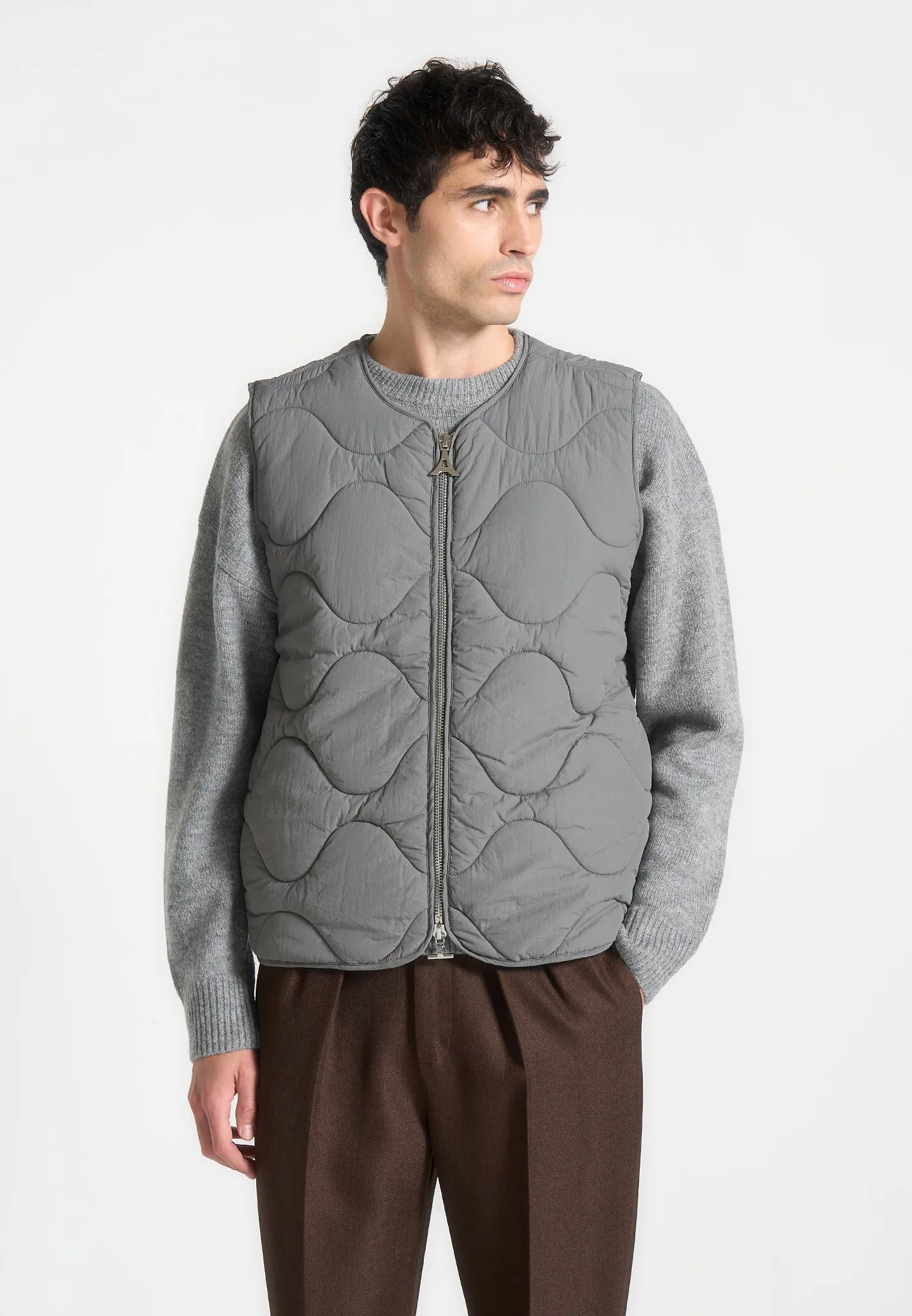 Quilted Pattern Gilet - Grey