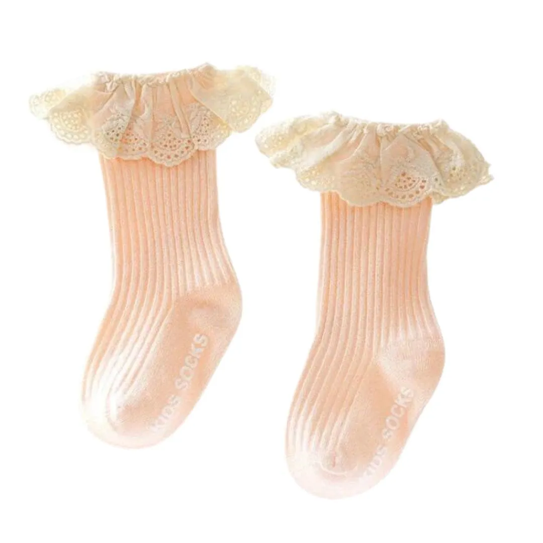 Vintage Ruffle Baby Socks